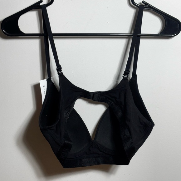 Black Wireless Comfort Bra NEW WITH TAGS - Picture 2 of 6